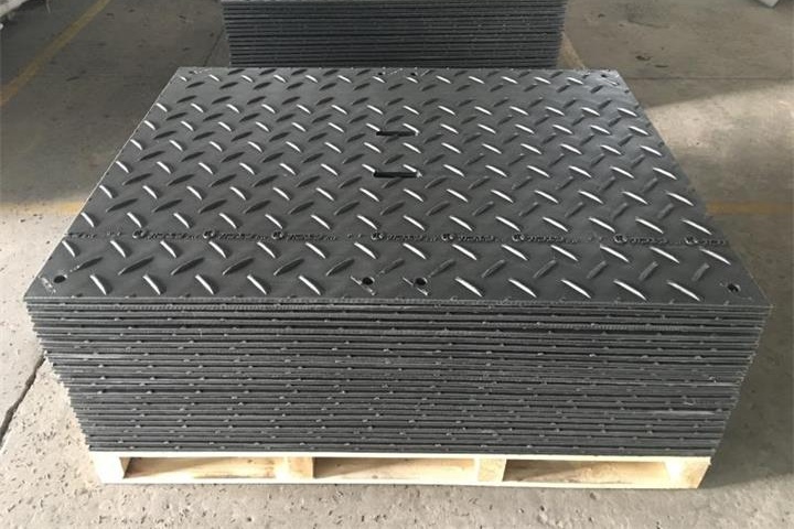 Durable road mat